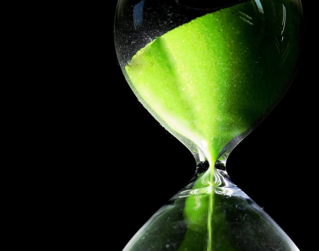 転職の際に上司に相談する最適なタイミングは？