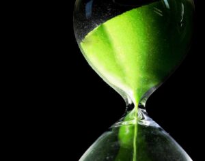 転職の際に上司に相談する最適なタイミングは？