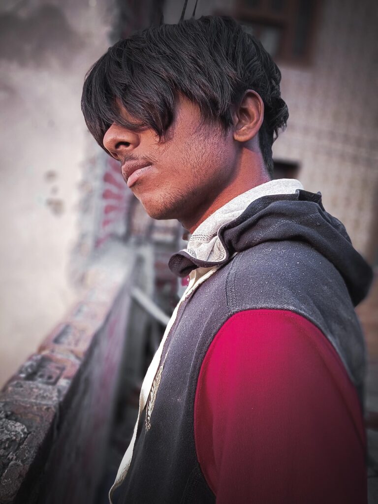 体調不良で仕事を辞めたい時に相談すべき相手は？